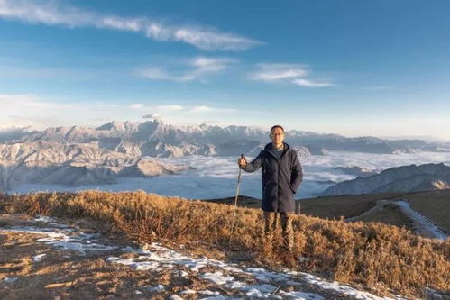 極頂之巔 登山的寓意與視野的開闔